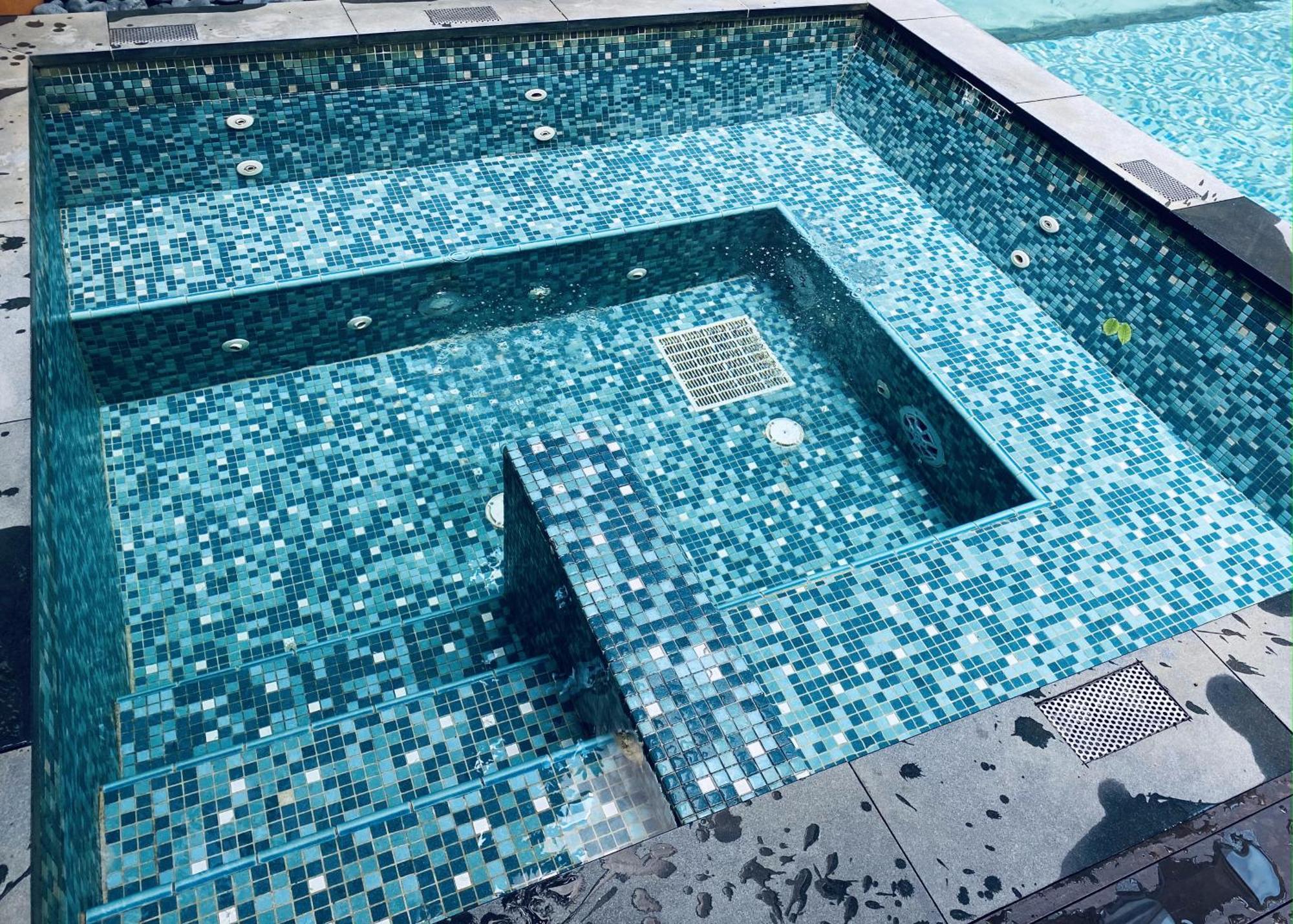 Mercu Summer Suites Klcc By Grihoz Kuala Lumpur Eksteriør billede
